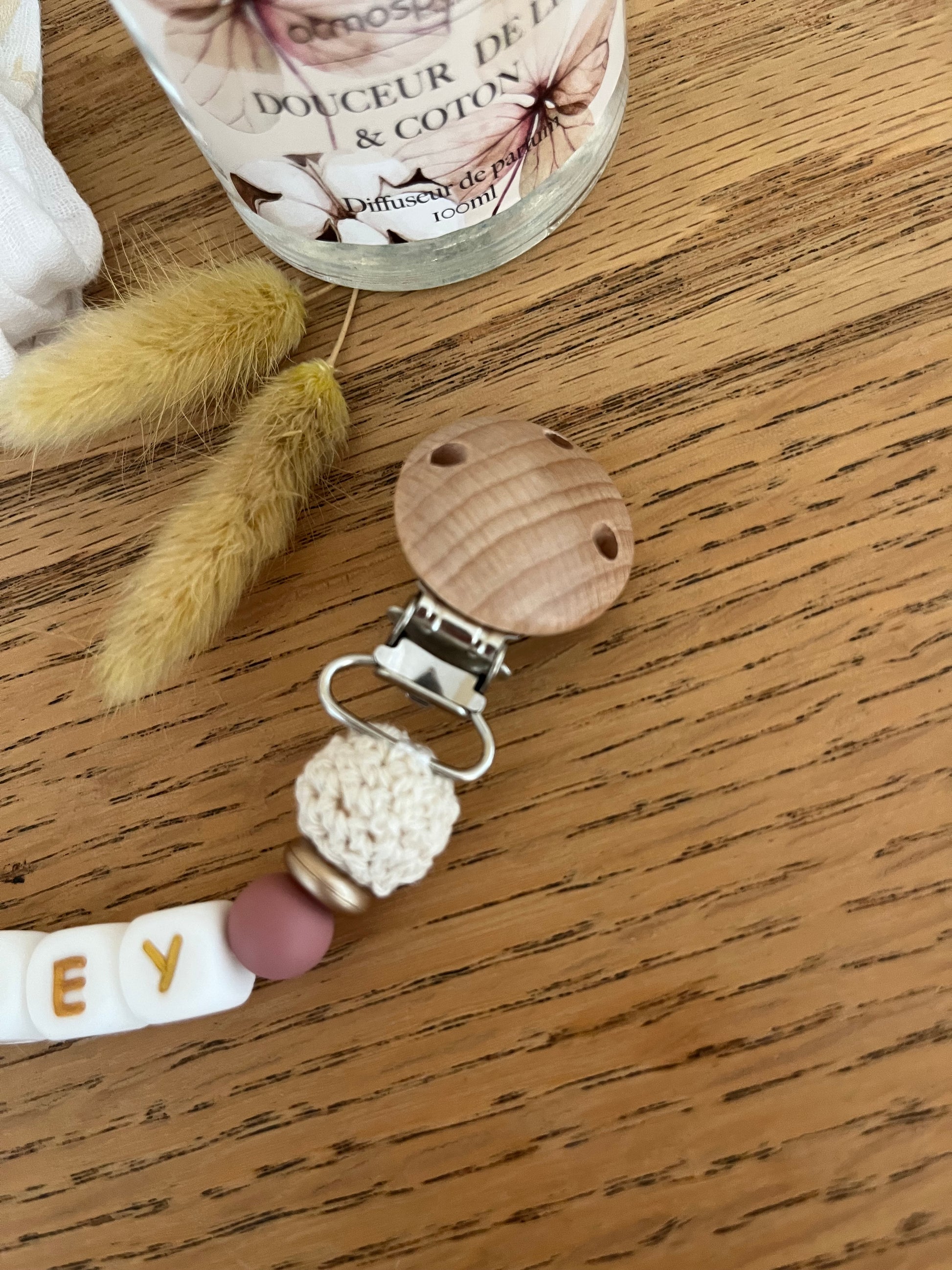 Attache tétine personnalisée - cadeau bébé