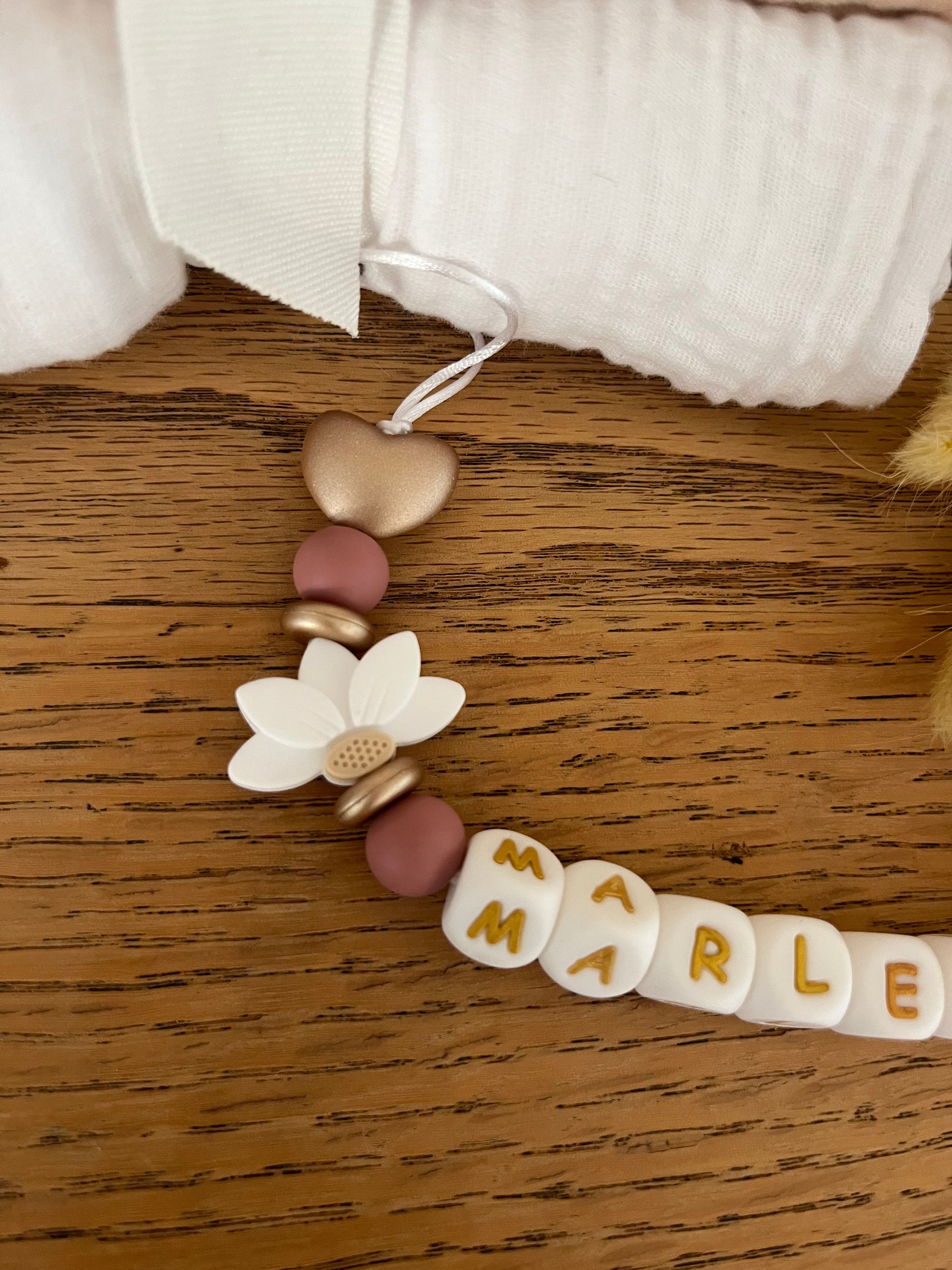 Attache tétine personnalisée - cadeau bébé
