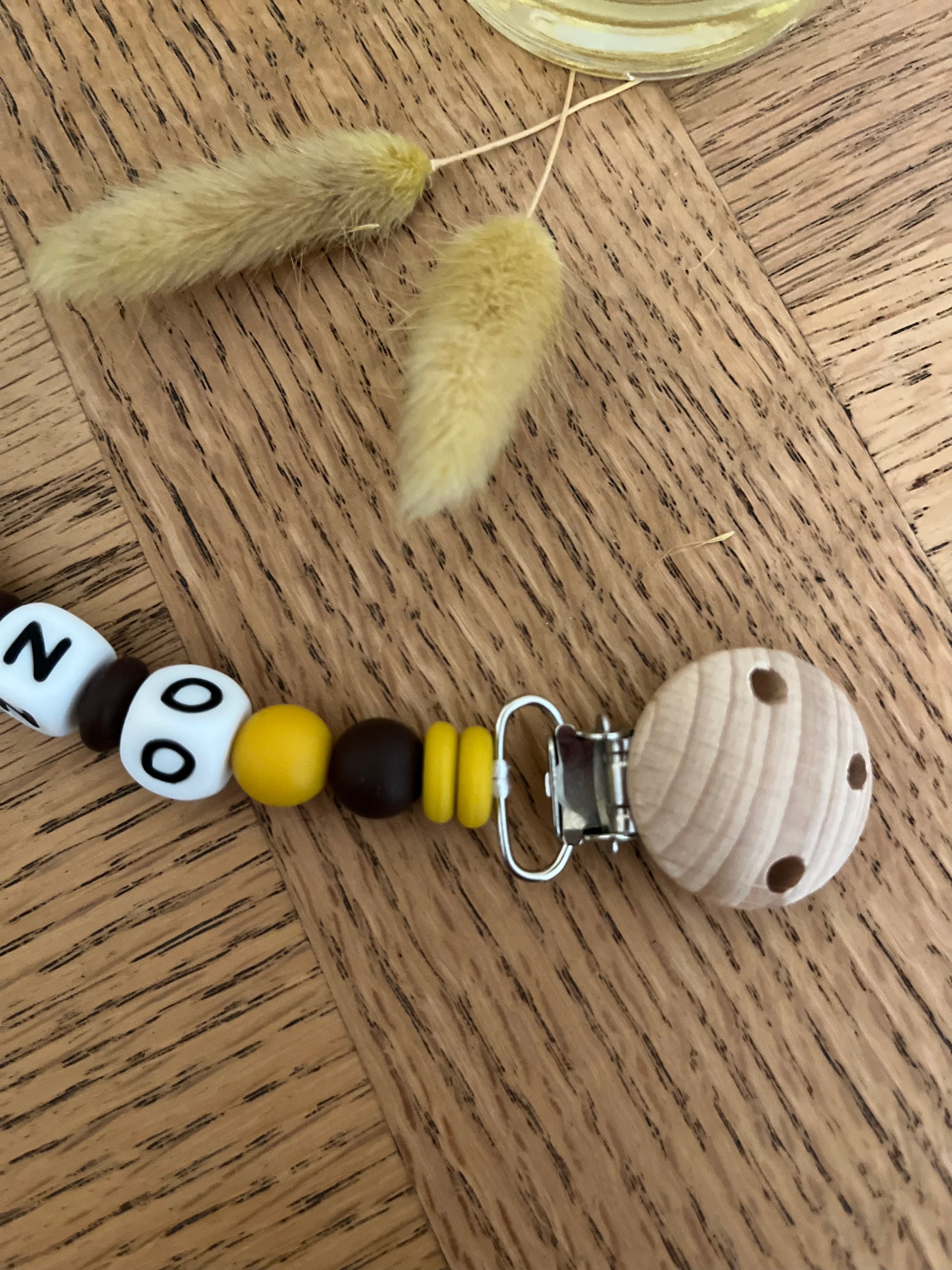 Attache tétine renard