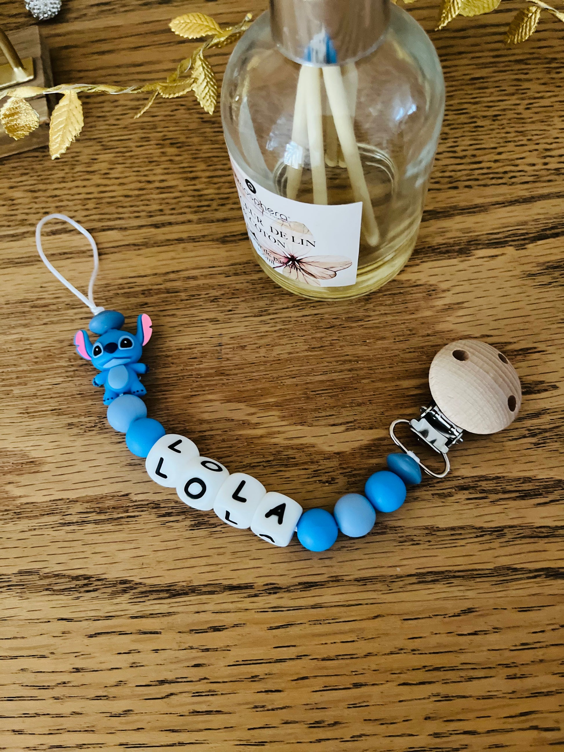 Attache tétine Stitch